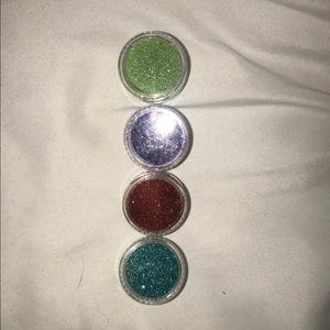 Cosmetic glitter